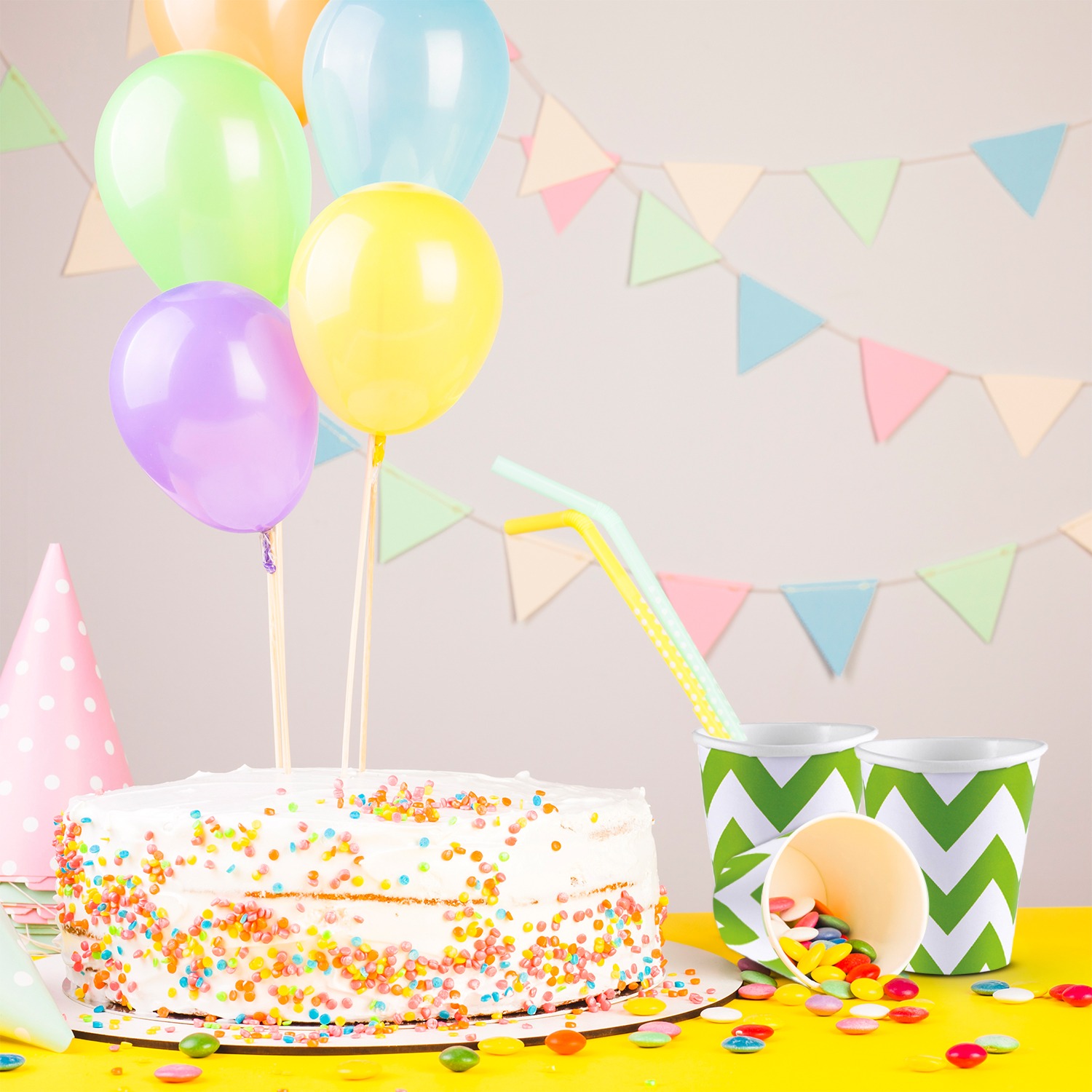 Green Paper Cups – 30 Pack 7oz Zigzag Disposable Cups