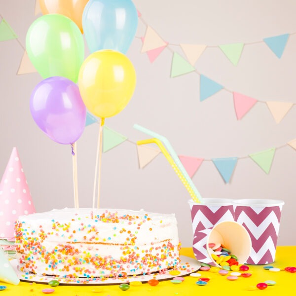 Pink Cups – 30 Pack 7oz Zigzag Paper Party Cups