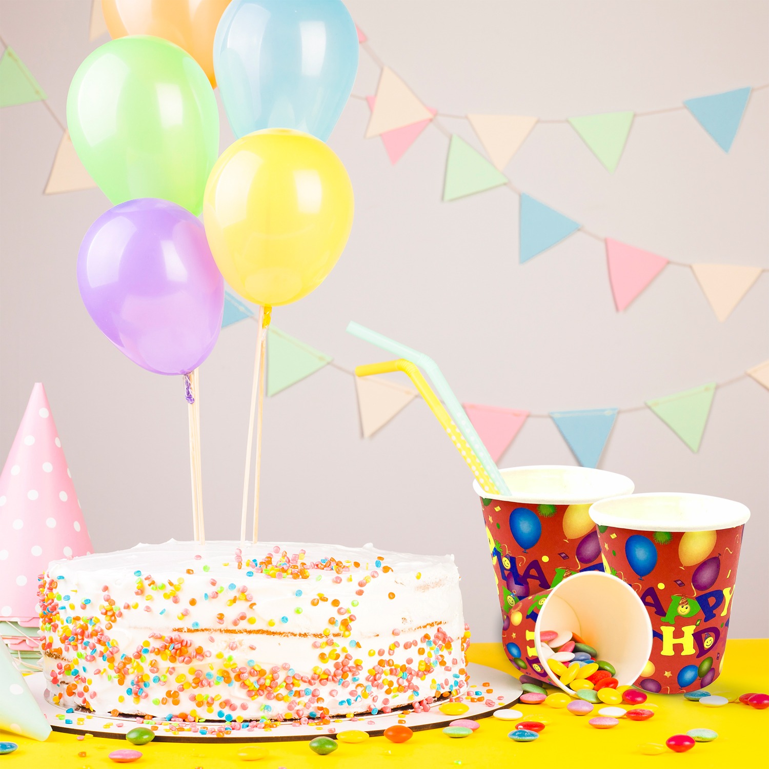 Disposable Birthday Cups – 7oz Red Balloon Party Paper Cups