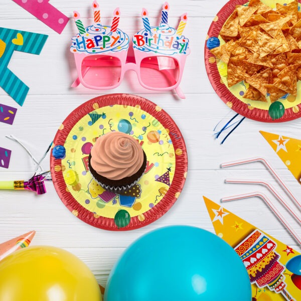 Yellow Paper Dishes – 23cm Happy Birthday Cupcake Disposable Plates