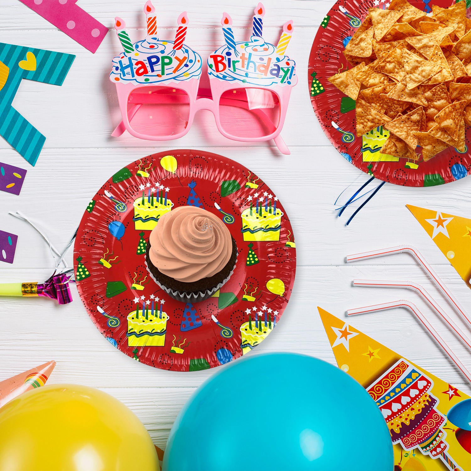 Paper Plates Red – 23cm Happy Birthday Cake Disposable Plates