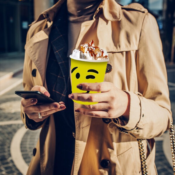 Wink Face Kiss Emoji Paper Cup – Yellow Disposable Ice Cream Cups